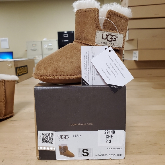 UGG Erin Baby Boots - Picture 3 of 3